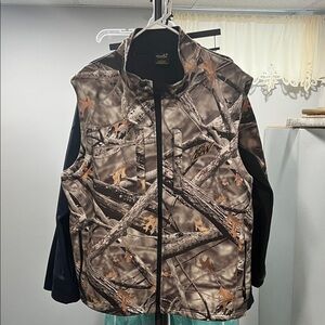 Mt Dew Men's Camo Vest